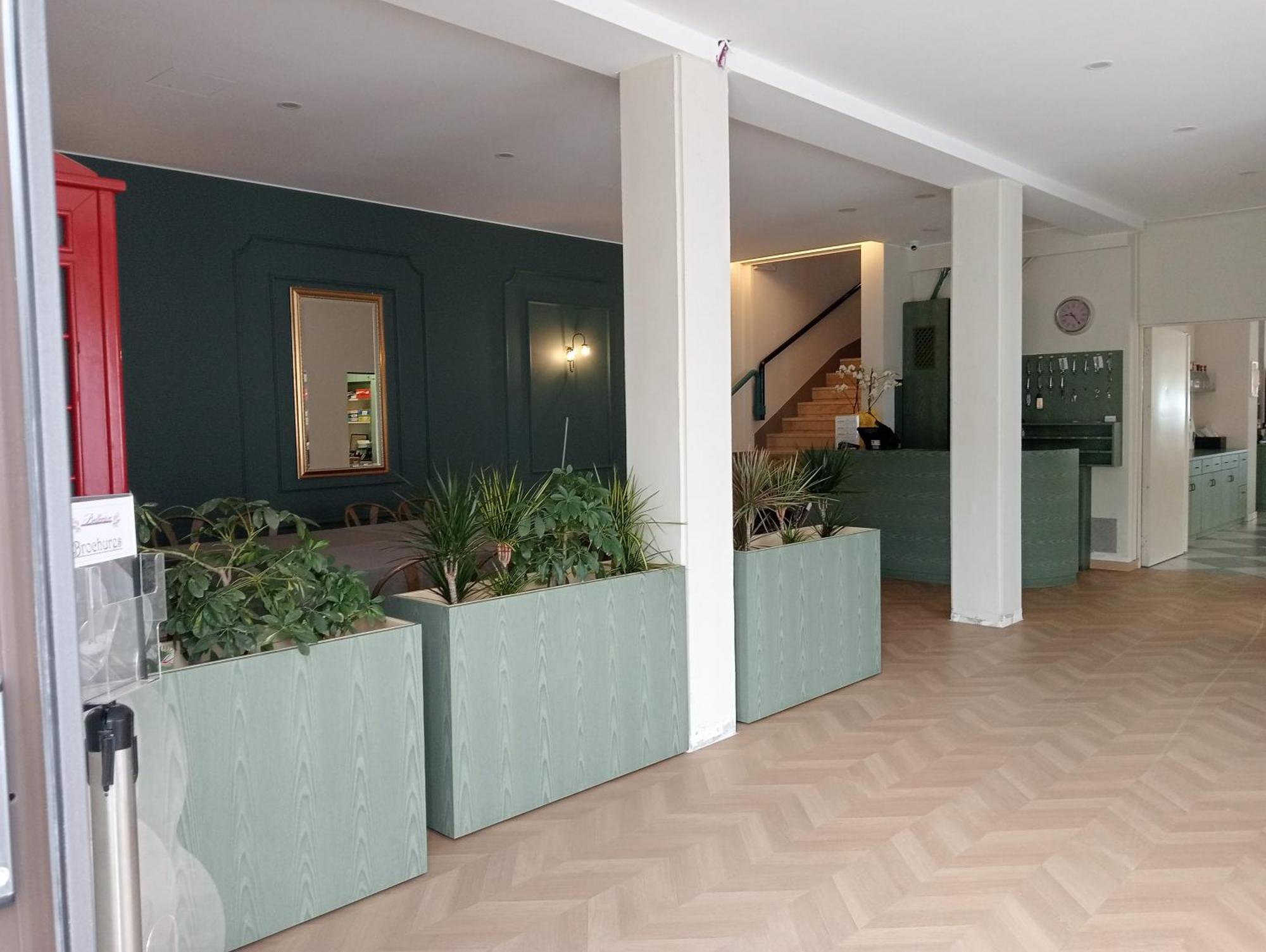 Bellerive Ristorante Albergo มาแนร์บา เดล การ์ดา ภายนอก รูปภาพ