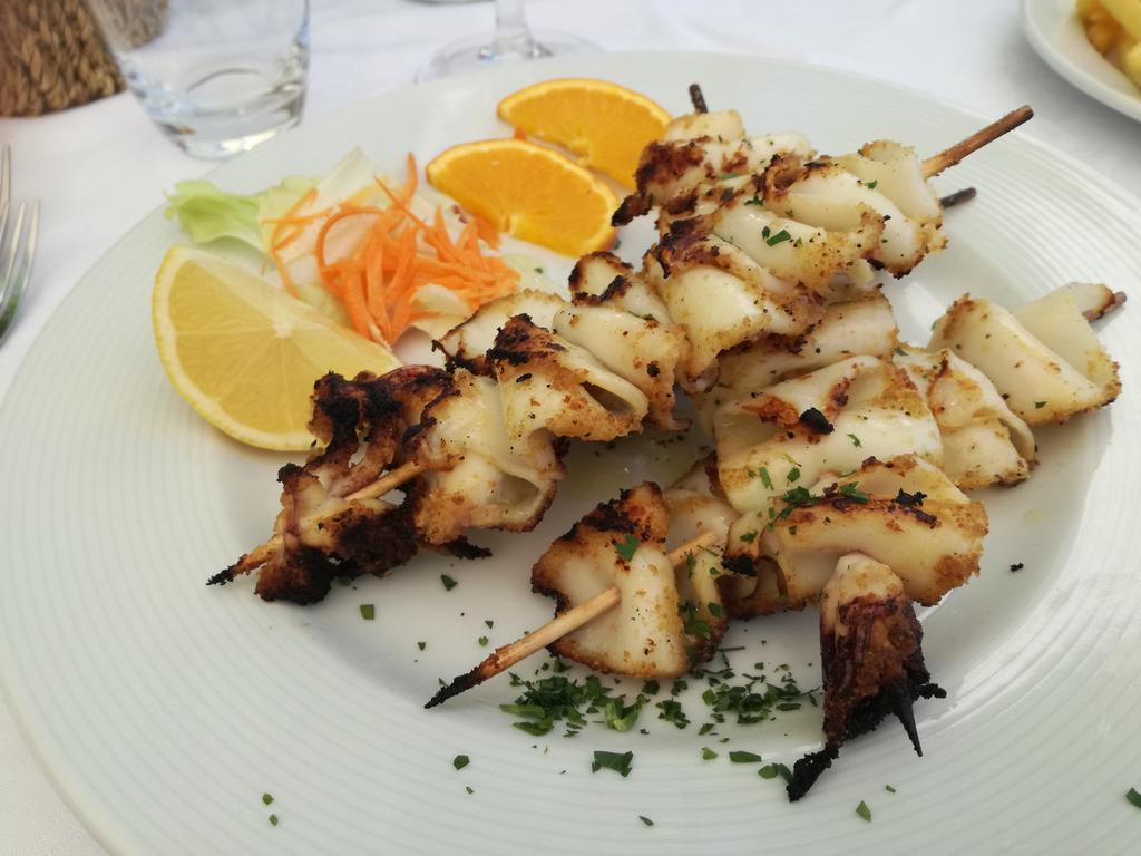 Bellerive Ristorante Albergo มาแนร์บา เดล การ์ดา ภายนอก รูปภาพ