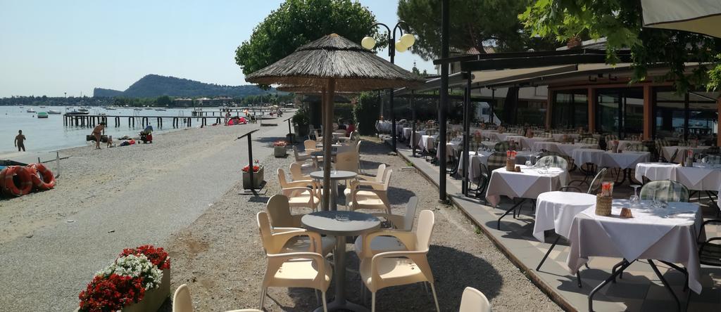 Bellerive Ristorante Albergo มาแนร์บา เดล การ์ดา ภายนอก รูปภาพ