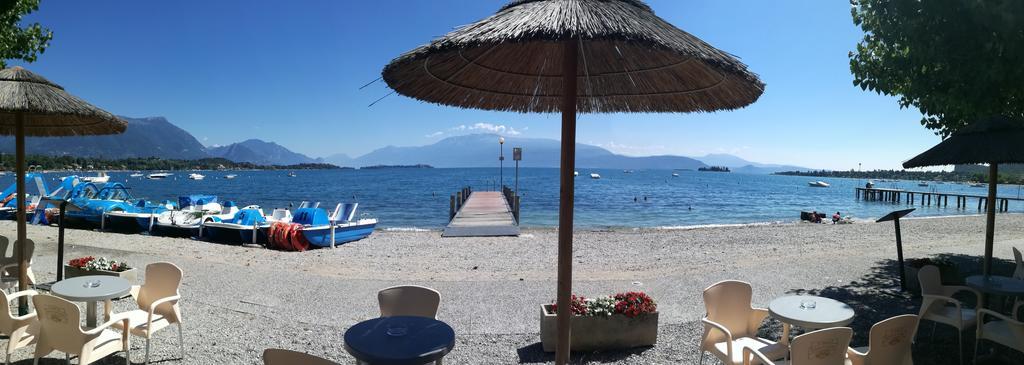 Bellerive Ristorante Albergo มาแนร์บา เดล การ์ดา ภายนอก รูปภาพ
